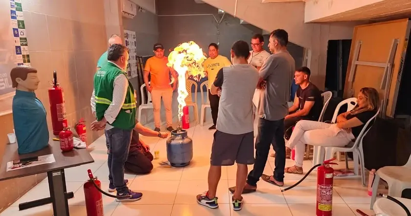 Treinamento de Brigada de Incêndio — Secretaria de Desporto e Juventude de Acaraú
