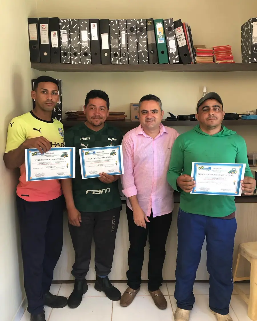 Treinamento Operacional de Trator